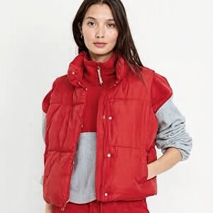 🆕 NWT ♥️ Old Navy Red Puffer Vest